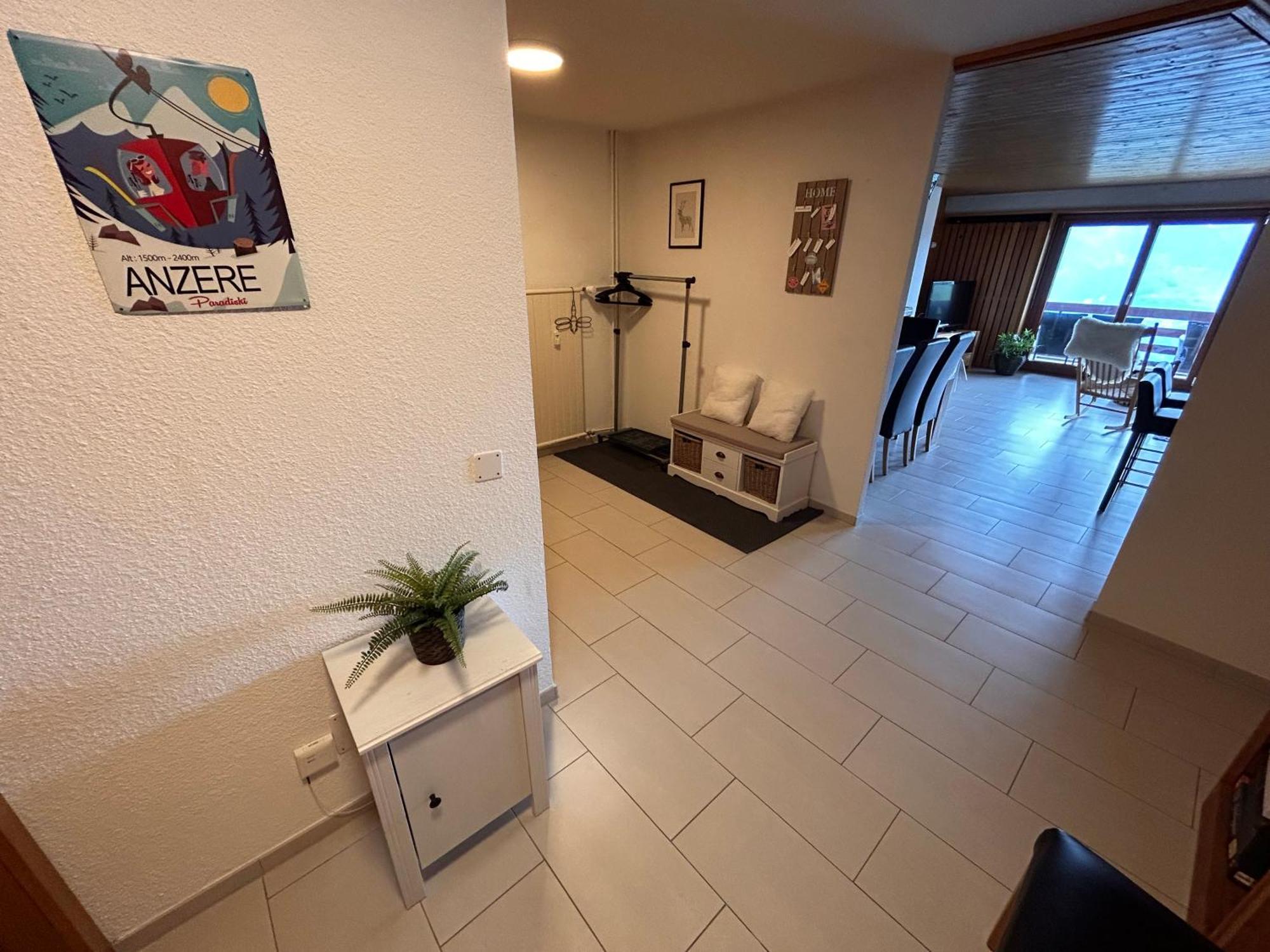 Orion C Av3 Apartment Ayent Luaran gambar